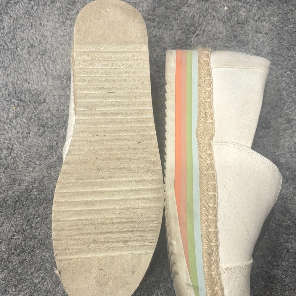 TOMS Women's Off-White Espadrilles